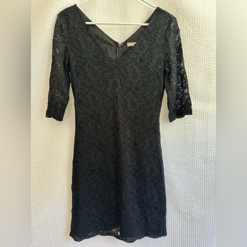 BANANA REPUBLIC Black Floral Lace V Neck Cocktail Party Dress 3/4 Sleeve Size 6
